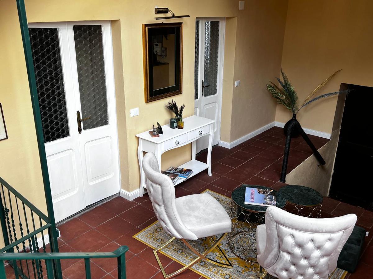 Casa Lindner Villa Rustico Ferienhaus 400M Zum Gardasee 13Schlafplaetze トスコラーノ・マデルノ エクステリア 写真